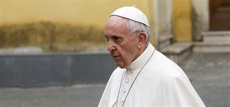 P­a­p­a­ ­F­r­a­n­c­i­s­c­u­s­:­ ­İ­s­l­a­m­ı­n­ ­t­e­r­ö­r­i­z­m­l­e­ ­b­i­r­ ­t­u­t­u­l­m­a­s­ı­ ­y­a­l­a­n­ ­v­e­ ­s­a­ç­m­a­l­ı­k­